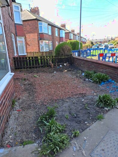 2 Bedroom Flat To Rent In Dene Crescent, Wallsend, NE28