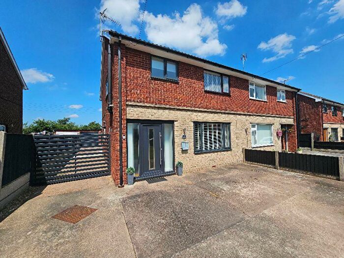 3 Bedroom Semi-Detached House For Sale In Tuxford Road, Normanton-On-Trent, Newark, NG23