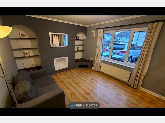 3 Bedroom Terraced House To Rent In Manton Crescent, Beeston, Nottingham, NG9