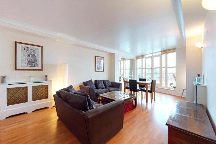 2 Bedroom Apartment To Rent In Bermondsey Wall West, London, SE16
