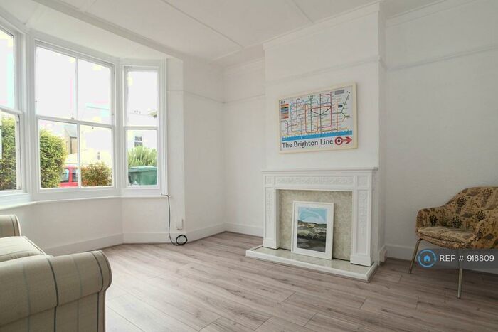 2 Bedroom Terraced House To Rent In Station Road, Portslade, Brighton, BN41