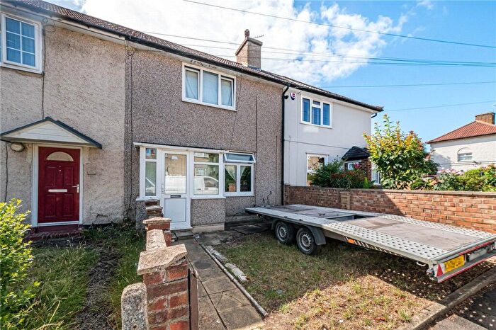 3 Bedroom Terraced House For Sale In Lamerock Road, Bromley, BR1