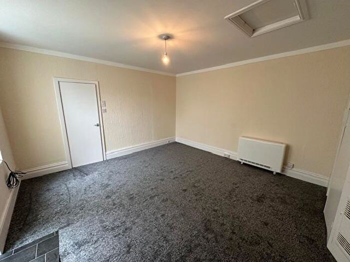 Apartment To Rent In Park Road, Lytham St. Annes, FY8