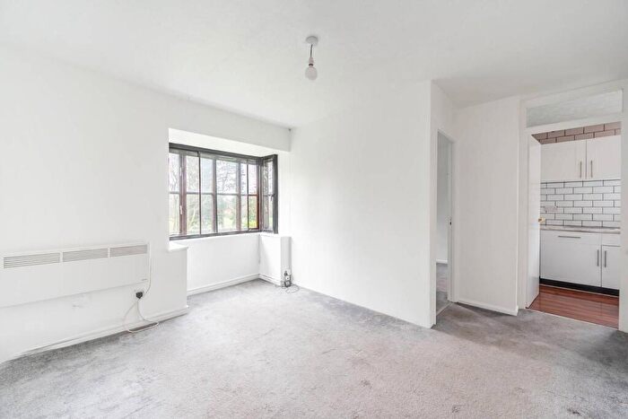 1 Bedroom Flat For Sale In Jasmin Close, Northwood, HA6