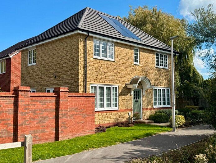 4 Bedroom House To Rent In Otterhampton Gardens, Weston Super Mare, BS24