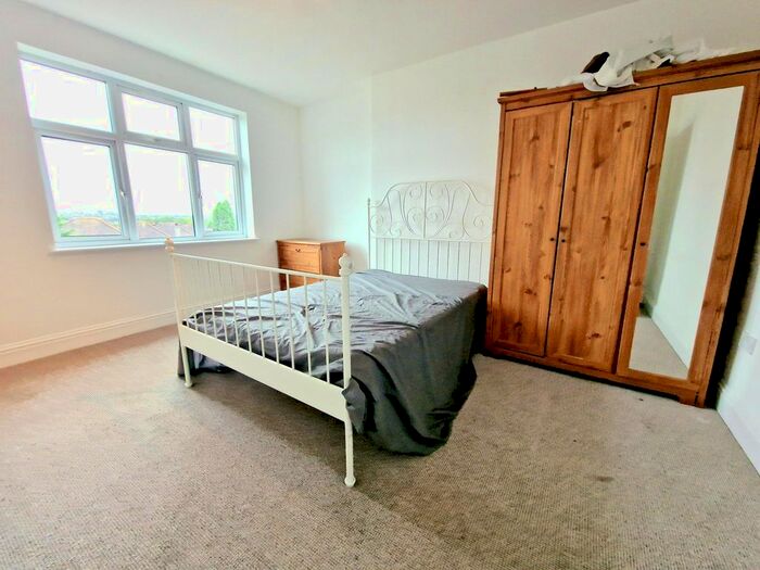 Studio To Rent In Dollis Hill Lane, London, NW2