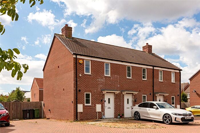 2 Bedroom End Of Terrace House For Sale In Burdock Way, Lyde Green, Bristol, BS16