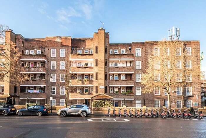 2 Bedroom Flat To Rent In Clarendon Road, Notting Hill, W11