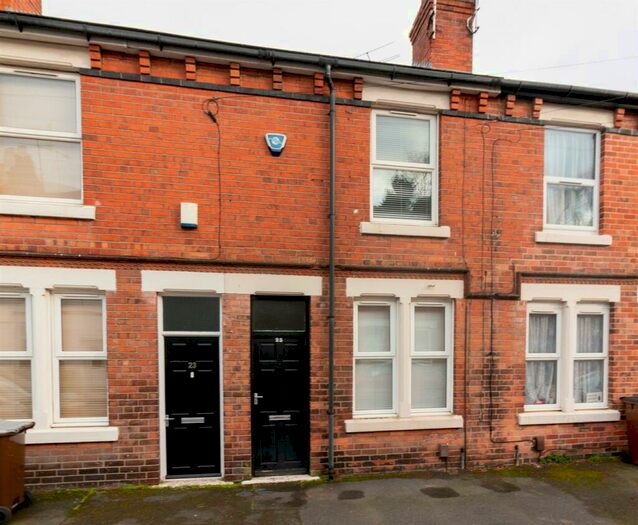 2 Bedroom Terraced House To Rent In Warwick Street, Nottingham, NG7