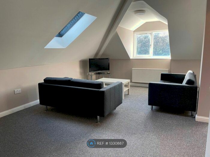 2 Bedroom Flat To Rent In Station Road, Eaglescliffe, Stockton-On-Tees, TS16