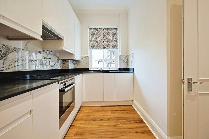 2 Bedroom Flat To Rent In North End Road, W14