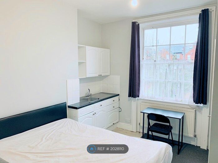 2 Bedroom Studio To Rent In Southampton Street, Reading, RG1