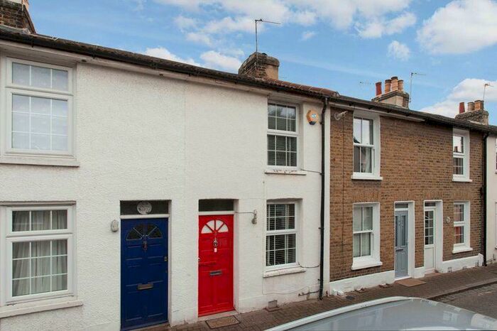 2 Bedroom Terraced House To Rent In Henry Street, Bromley, BR1