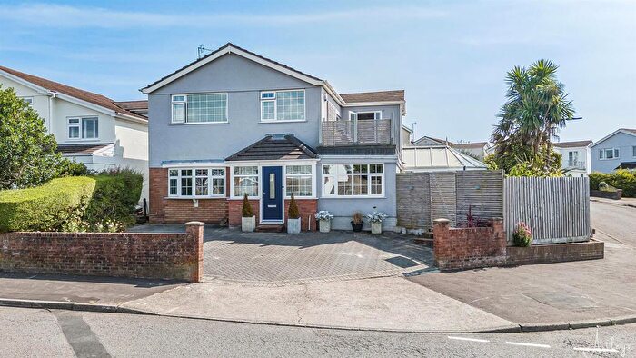 4 Bedroom Detached House For Sale In Woollacott Drive, Newton, Swansea, SA3