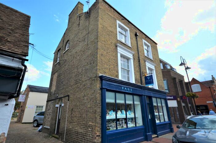 1 Bedroom Flat To Rent In Market Street, Ely, CB7