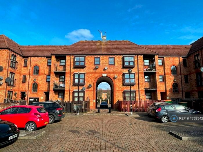 1 Bedroom Flat To Rent In Beckton, London, E6
