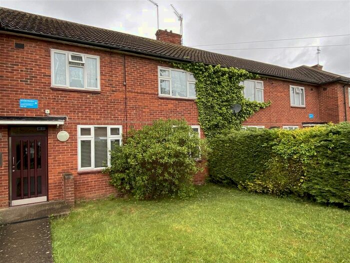 1 Bedroom Flat To Rent In Norfolk Gardens, Borehamwood, WD6