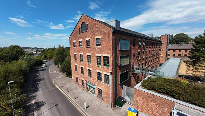 2 Bedroom Apartment For Sale In Castle Street, Stalybridge, SK15