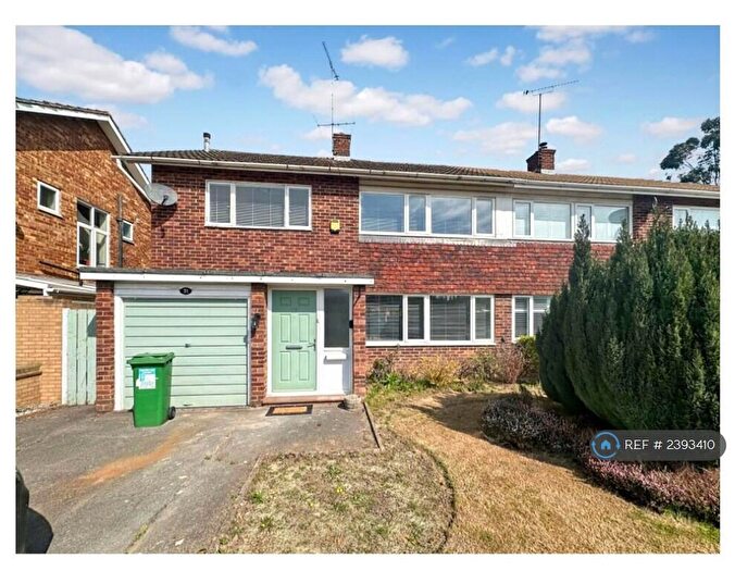 3 Bedroom Semi-Detached House To Rent In Halkingcroft, Slough, SL3