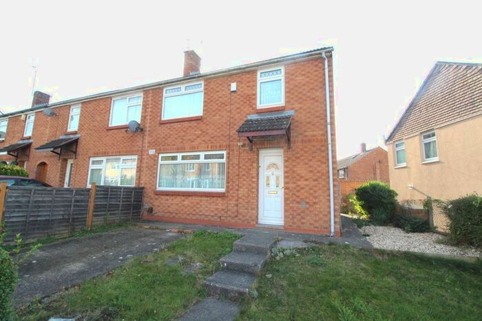 3 Bedroom Terraced House To Rent In Chakeshill Drive, Brentry, Bristol, BS10