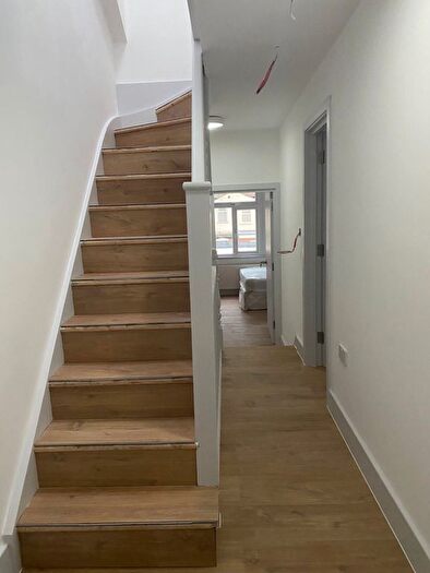 7 Bedroom Terraced House To Rent In Townsend Road, Southall, UB1