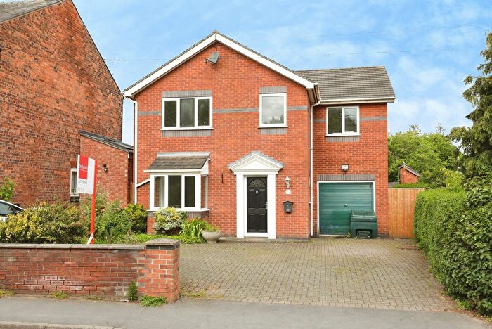 3 Bedroom Detached House For Sale In Crewe Road, Haslington, Crewe, Cheshire, CW1