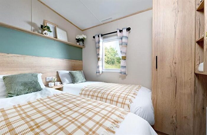 2 Bedroom Park Home For Sale In Panorama Road, Swanage, BH19