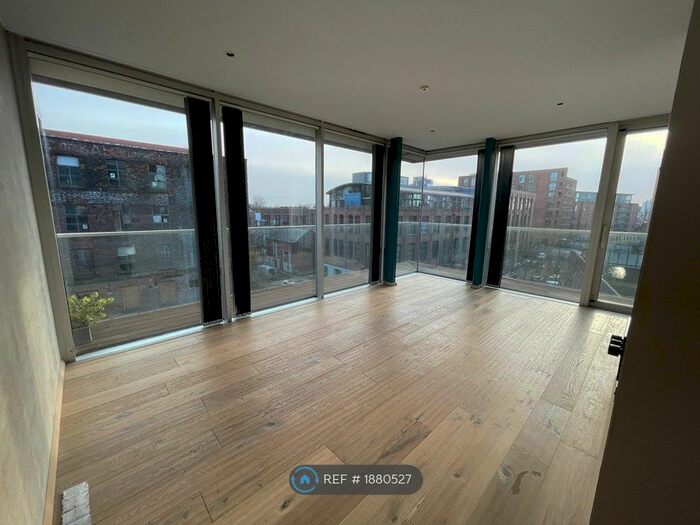 2 Bedroom Flat To Rent In Timber Wharf, Manchester, M15