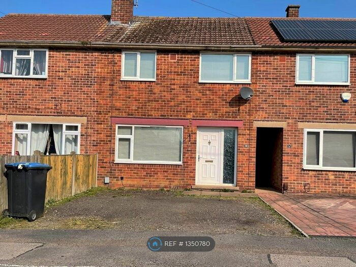 2 Bedroom Terraced House To Rent In Stuart Road, Market Harborough, LE16