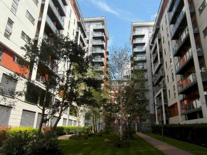 2 Bedroom Apartment To Rent In Masson Place, Hornbeam Way, M4