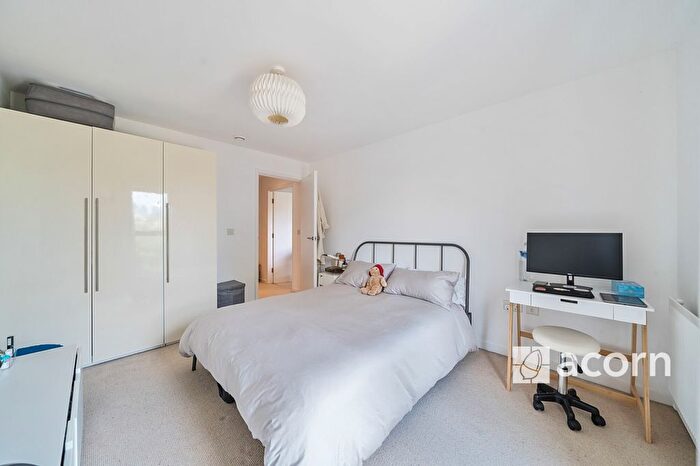 1 Bedroom Flat To Rent In Enid Street, London, SE16