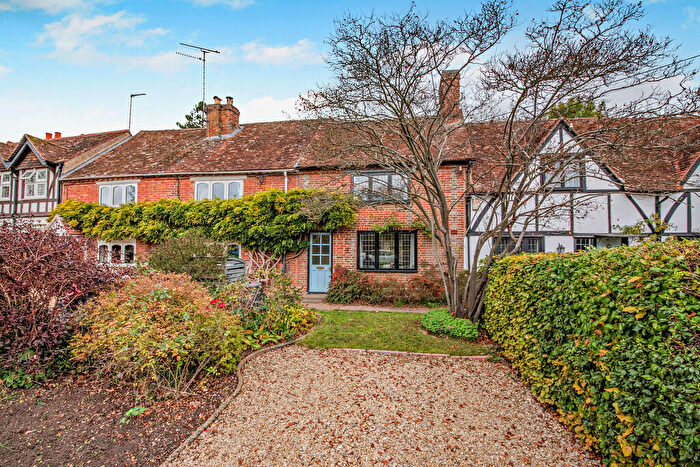 2 Bedroom Cottage For Sale In Church Street, Sutton Courtenay, Abingdon, OX14