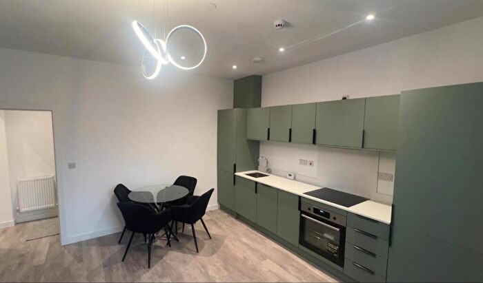 2 Bedroom Apartment To Rent In Richmond Road, Cardiff, CF24