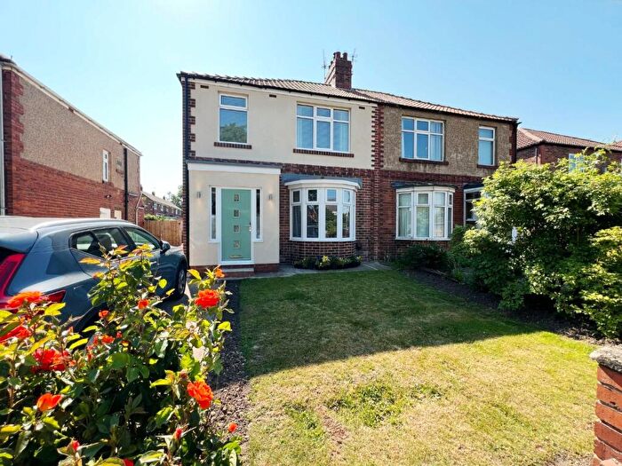 3 Bedroom Semi-Detached House For Sale In Grayson Road, Spennymoor, DL16