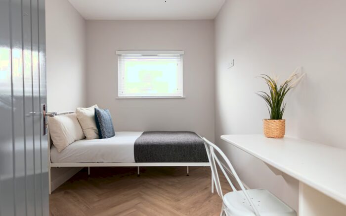 4 Bedroom House To Rent In Halsbury Road, Liverpool, Liverpool, L6