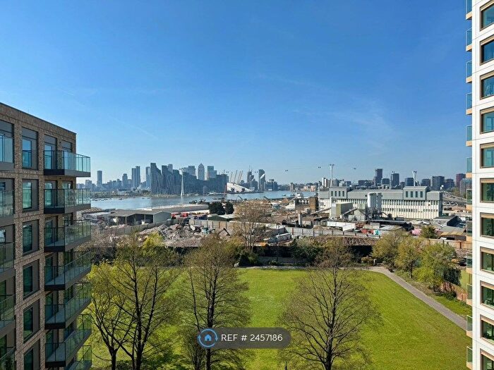 2 Bedroom Flat To Rent In Royal Crest Avenue, London, E16