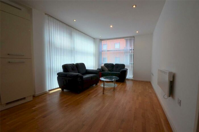 1 Bedroom Apartment To Rent In Pearl House, Lower Ormond Street, Manchester, M1
