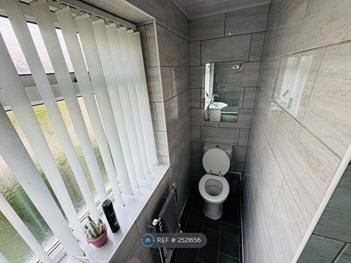 2 Bedroom End Of Terrace House To Rent In Bowness Road, Middleton, Manchester, M24