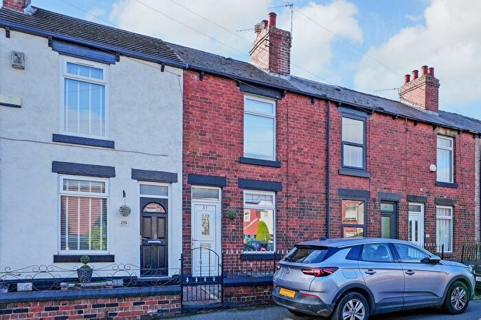 2 Bedroom Terraced House To Rent In Farnley Avenue, Sheffield, S6