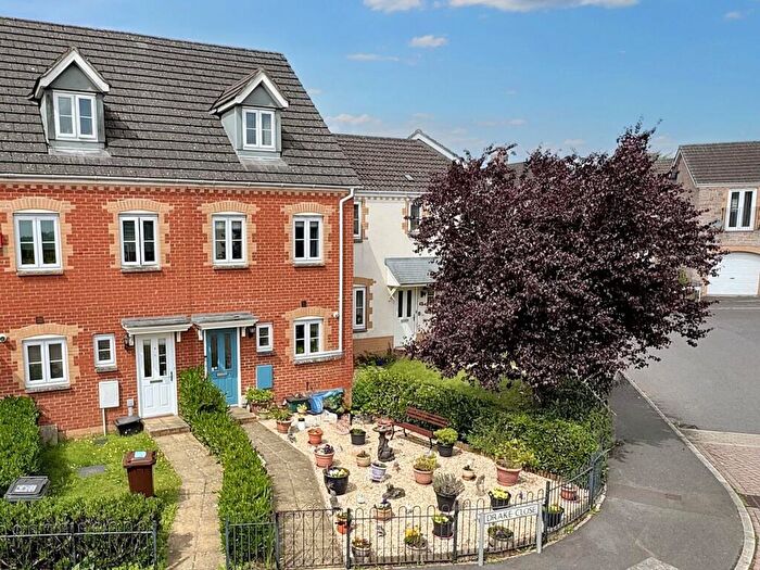 3 Bedroom Terraced House For Sale In Drake Close, Cullompton, EX15