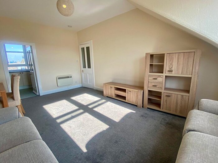 2 Bedroom Flat To Rent In Constitution Road (Off Ward Road), Dundee (City Centre), DD1