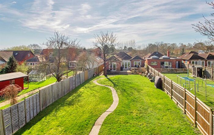 3 Bedroom Detached Bungalow For Sale In Stocks Green Road, Hildenborough, TN11