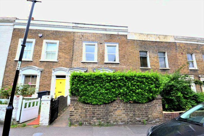 4 Bedroom Terraced House To Rent In Dennett's Road, London, SE14