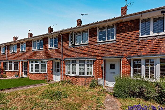 3 Bedroom Terraced House For Sale In Nicolson Drive, Shoreham-By-Sea, BN43