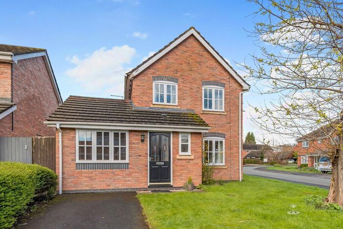 3 Bedroom Detached House For Sale In Dunning Close, Doctor's Meadow, Ruyton Xi Towns, SY4