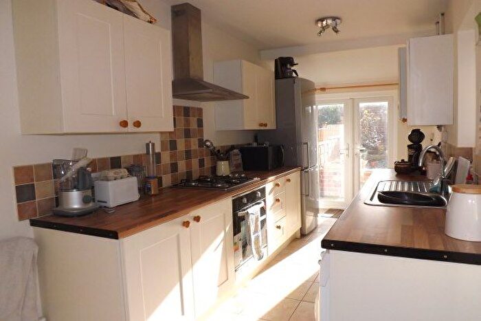 2 Bedroom Property To Rent In Tunnicliffe Street, Macclesfield, SK10