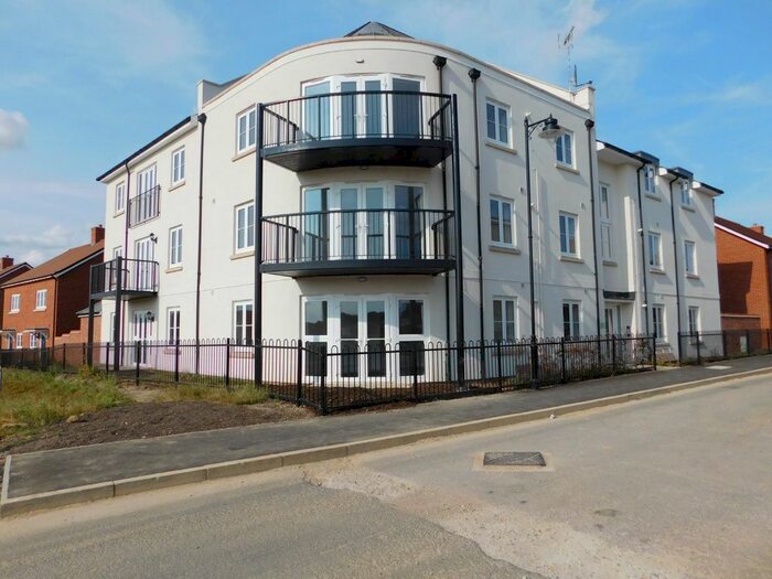 2 Bedroom Flat To Rent In Watson Lane, Waterlooville, PO7