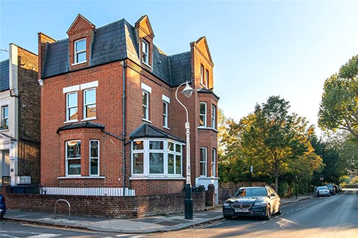 8 Bedroom Detached House For Sale In Lammas Park Road, Ealing, W5
