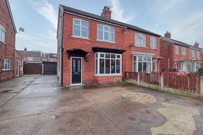 3 Bedroom Semi Detached House For Sale In Lydbrook Road, Scunthorpe, DN16