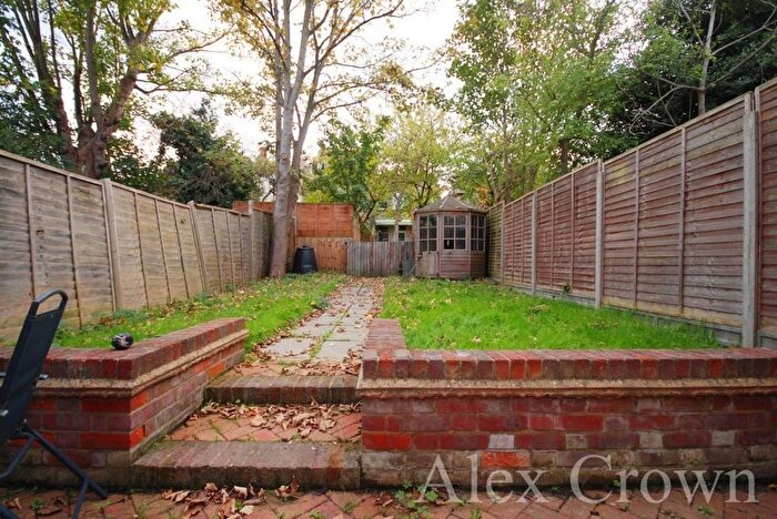 5 Bedroom Terraced House To Rent In Arcadian Gardens, London, N22